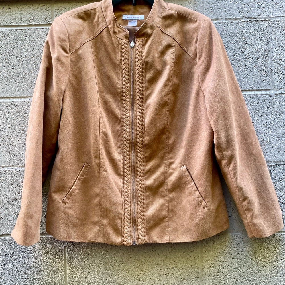 Allison Daley Women's Tan Braided Front Jacket